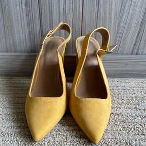 NWOT ASOS Wide Fit Mustard sling back pump